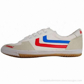 Sports Canvas Shoes with Classic Low-cut Designs